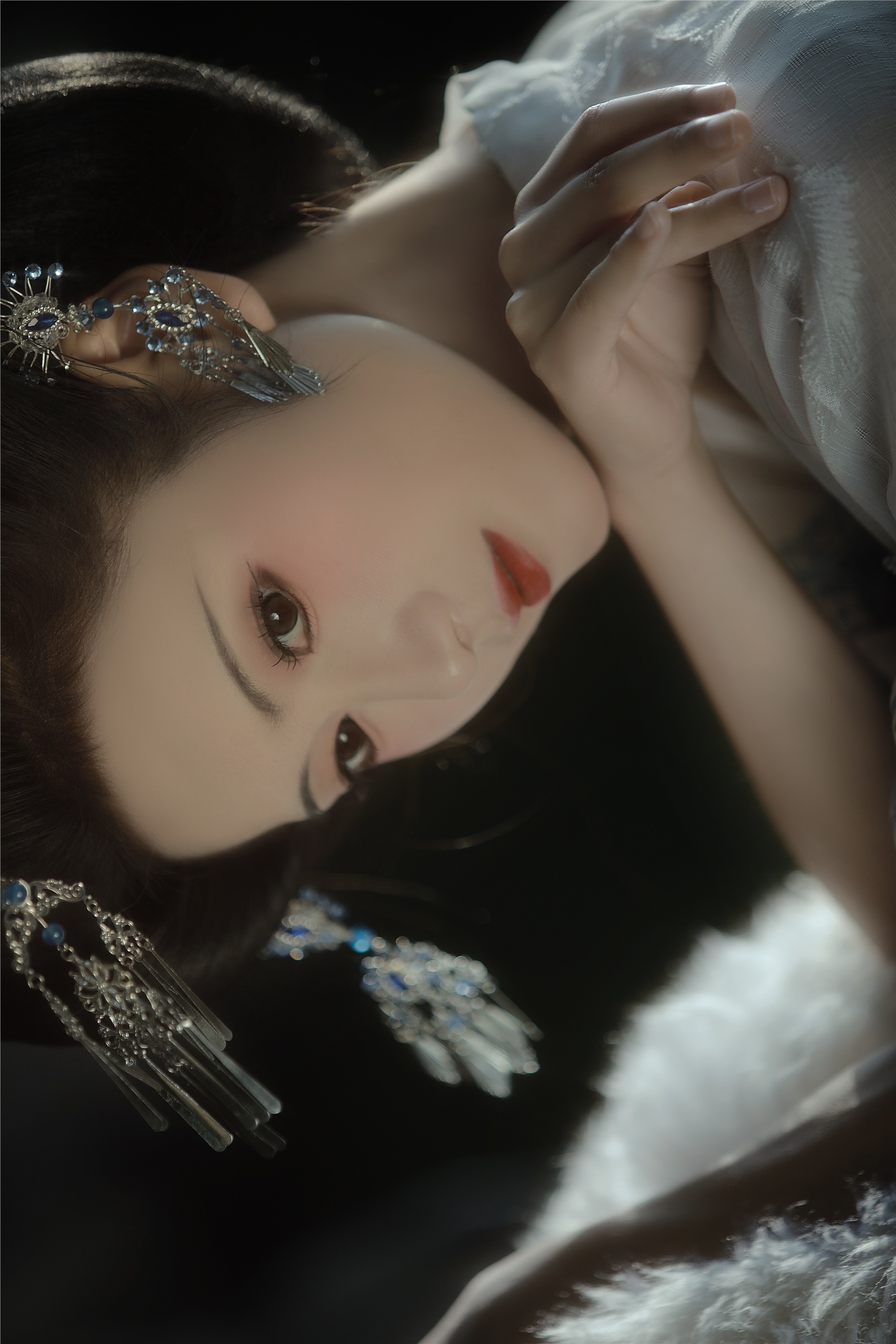 YITUYU艺图语 2025.01.29 早知如此绊人心，何如当初莫相识 瑜瑾